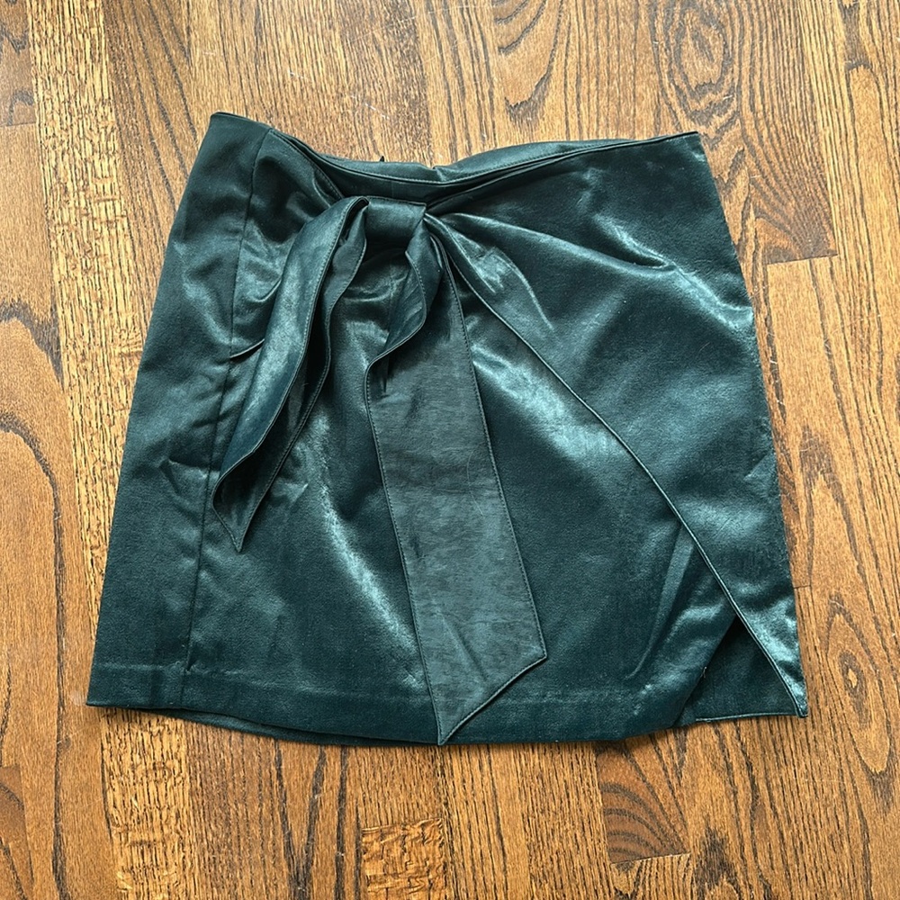 Minkpink Velvet green/dark turquoise skirt Size S